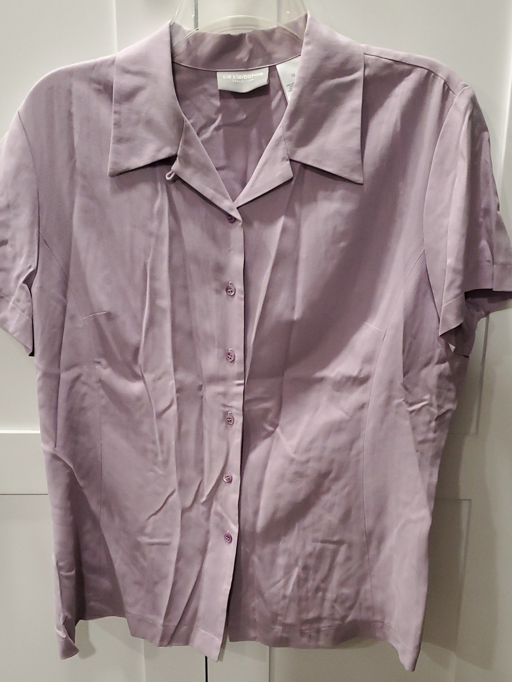 Liz Claiborne Lavender Short-Sleeve Button Down Shirt 100%silk